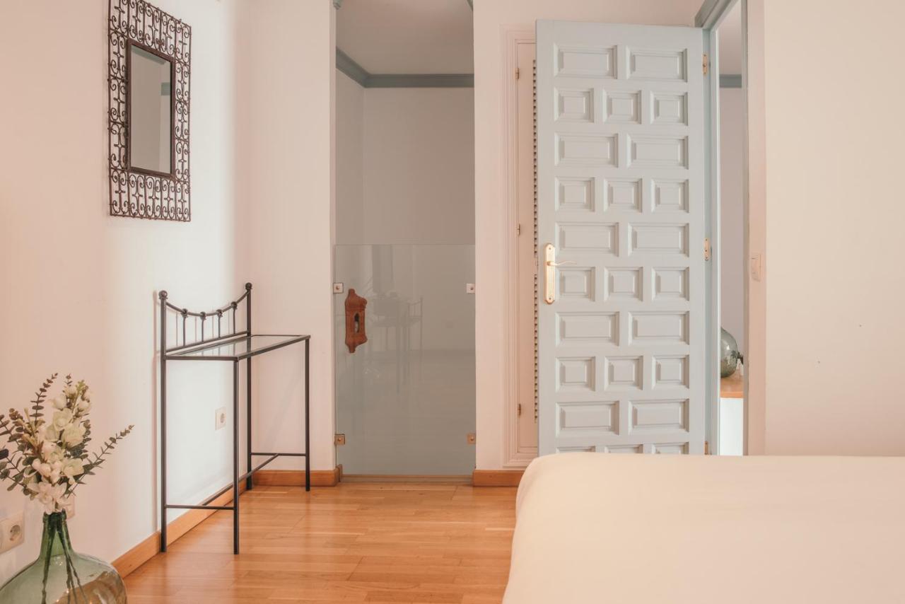 Apartamentos Boutique Vida เซบีญา ภายนอก รูปภาพ
