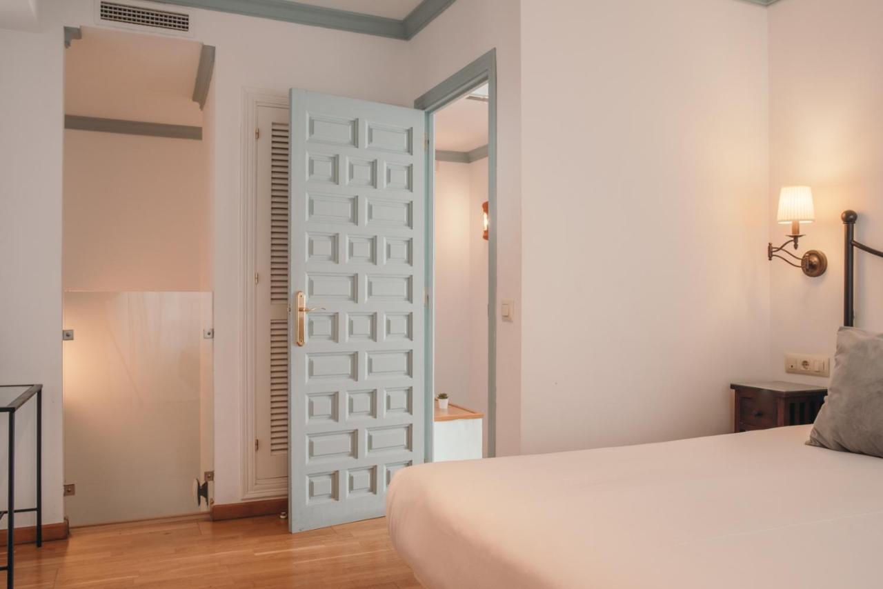 Apartamentos Boutique Vida เซบีญา ภายนอก รูปภาพ