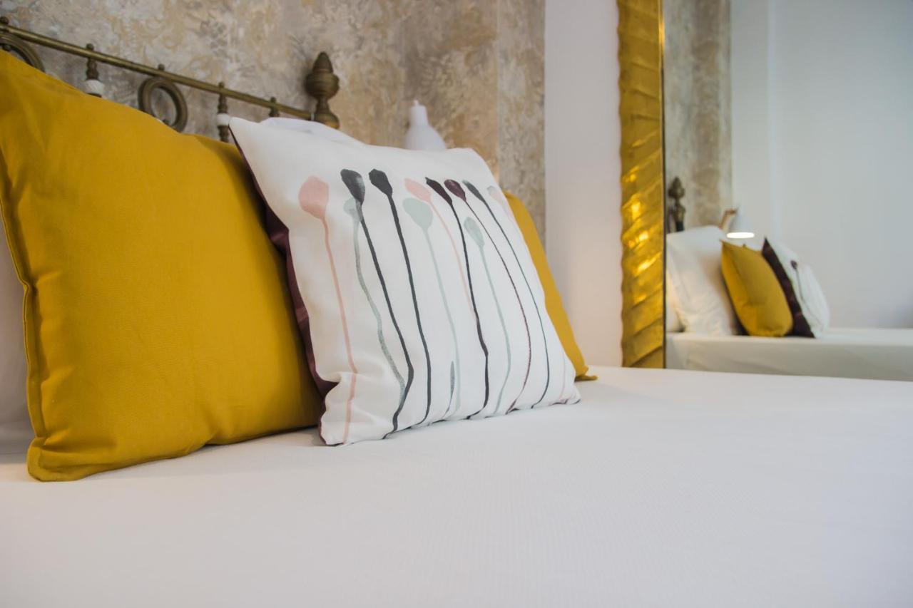 Apartamentos Boutique Vida เซบีญา ภายนอก รูปภาพ